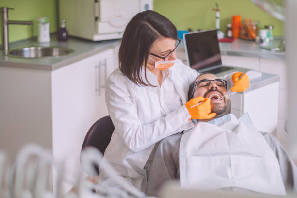 Best Emergency Treatment for Dental Infections or Abscesses in Sioux Center, IA